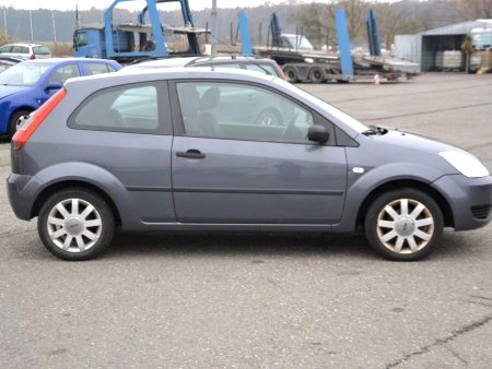 Ford Fiesta, 2005 - pohled č. 12