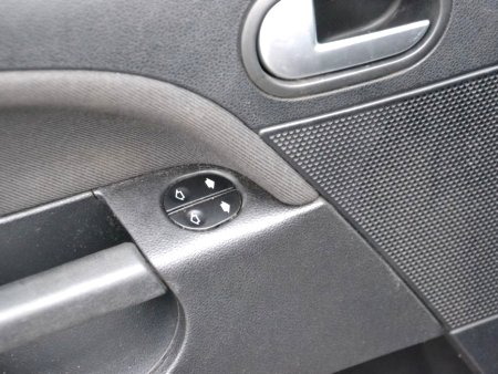 Ford Fiesta, 2005 - pohled č. 9