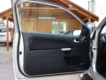 Ford Fiesta, 2005 - pohled č. 13