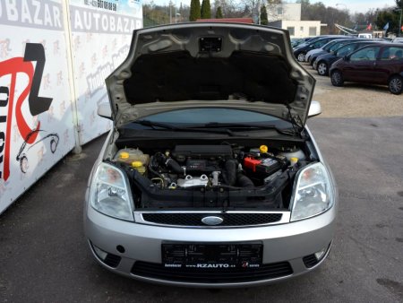 Ford Fiesta, 2005 - pohled č. 8