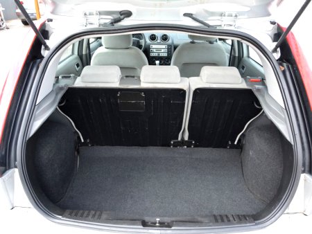 Ford Fiesta, 2003 - pohled č. 13