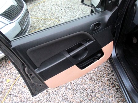 Ford Fiesta, 2006 - pohled č. 13