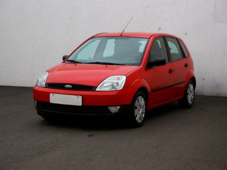 Ford Fiesta, 2004 - pohled č. 3