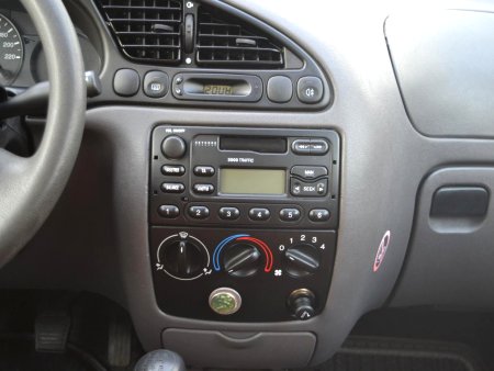 Ford Fiesta, 2000 - pohled č. 11