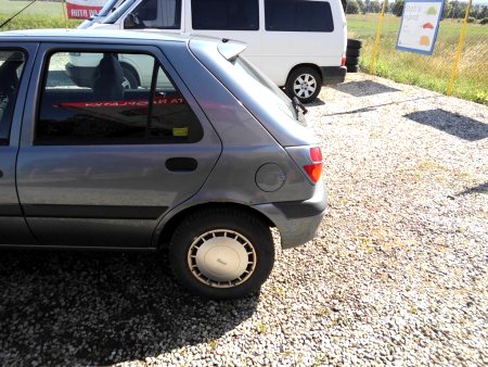 Ford Fiesta, 2001 - pohled č. 9