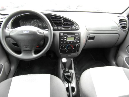 Ford Fiesta, 2000 - pohled č. 9