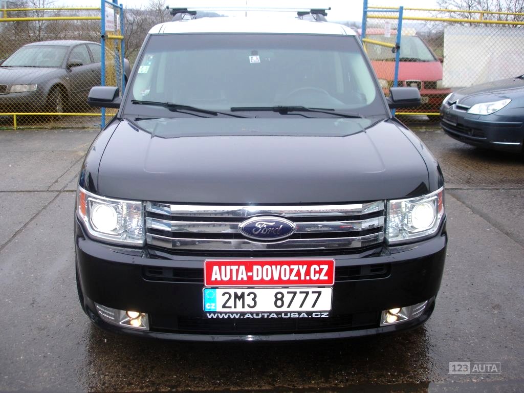 Ford Flex, 2010 - pohled č. 2