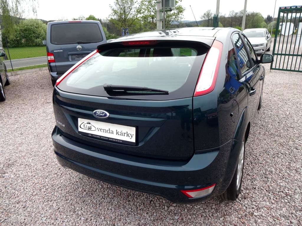 Ford Focus 1,6i16V,5 dveří,, 2008 - pohled č. 10