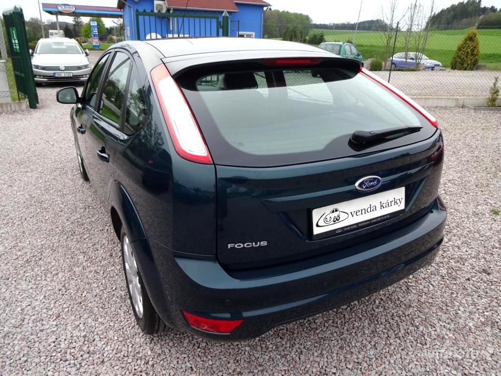 Ford Focus 1,6i16V,5 dveří,, 2008 - pohled č. 8