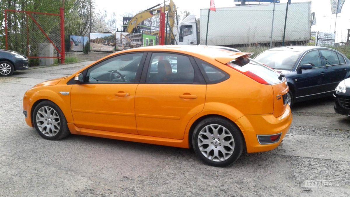 Ford Focus ST, 2.5i, 166kW, 2006 - pohled č. 8