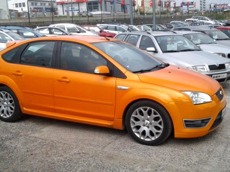 Ford Focus ST, 2.5i, 166kW, 2006 - pohled č. 4