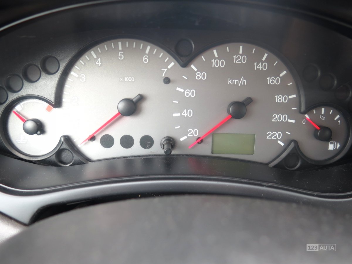 Ford Focus, 2000 - pohled č. 10