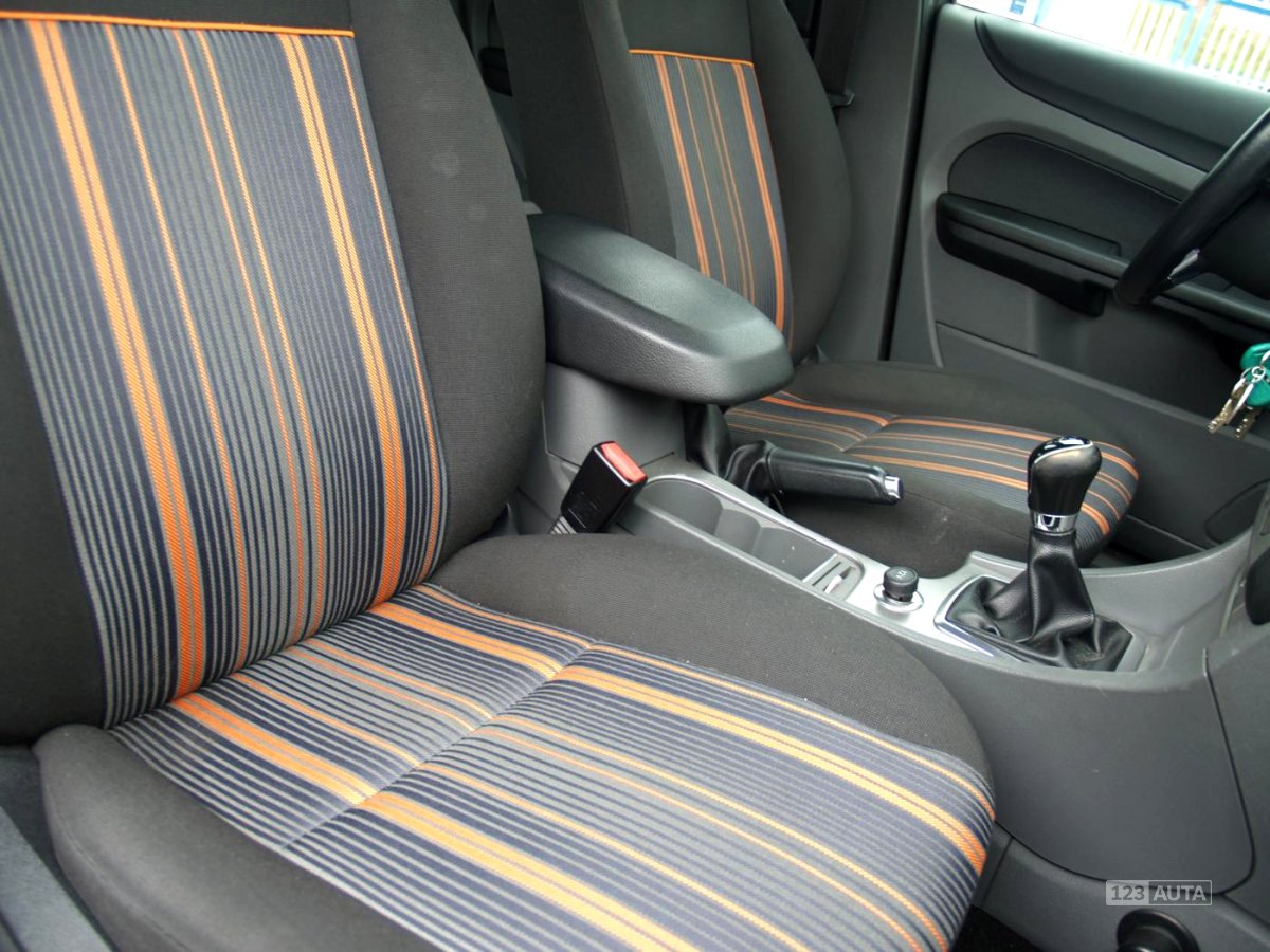 Ford Focus, 2008 - pohled č. 12