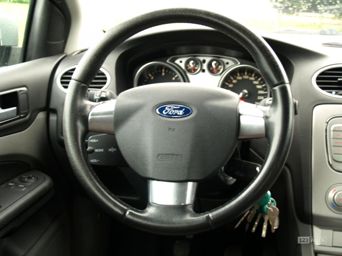 Ford Focus, 2008 - pohled č. 14