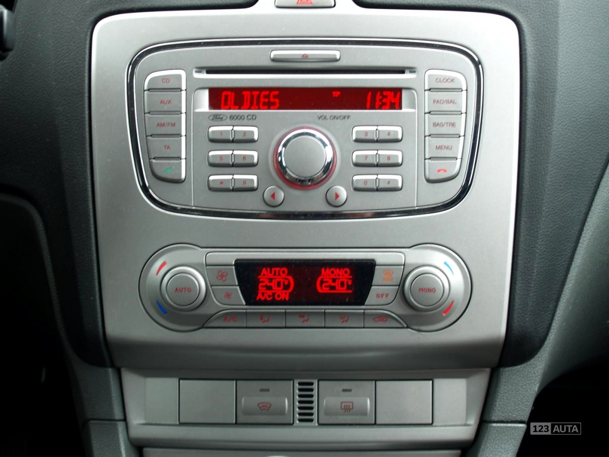 Ford Focus, 2008 - pohled č. 15