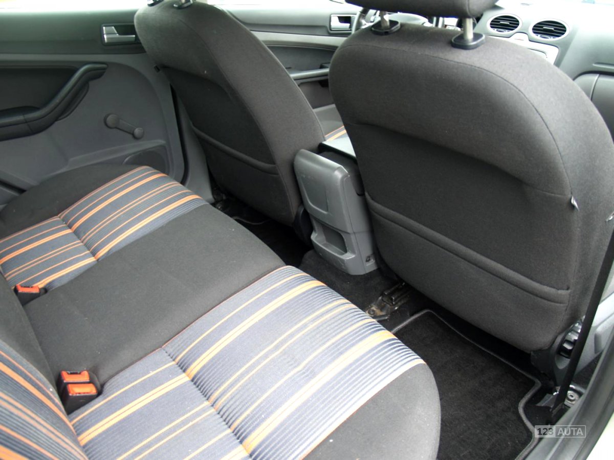 Ford Focus, 2008 - pohled č. 16