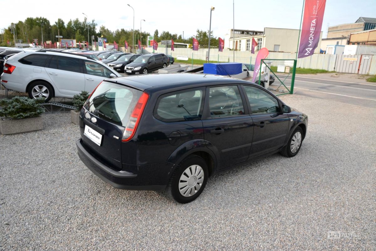 Ford Focus, 2005 - pohled č. 13