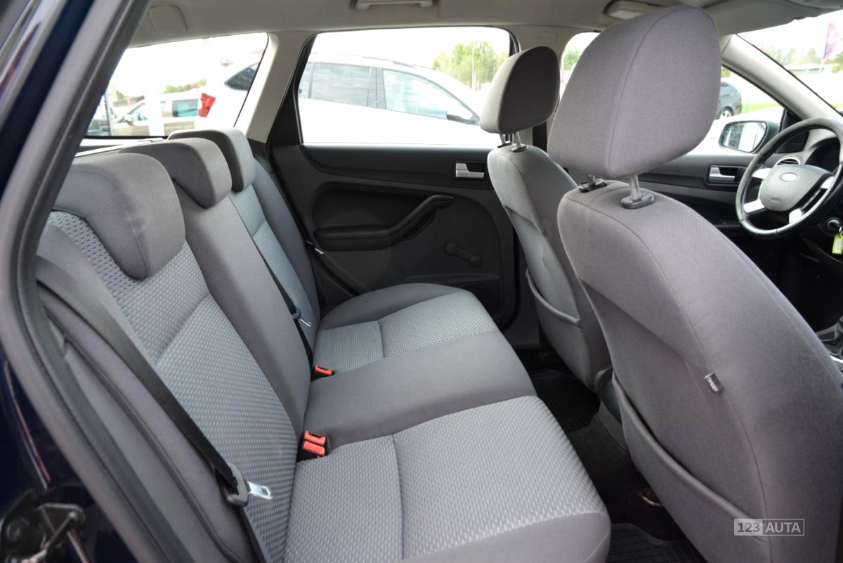 Ford Focus, 2005 - pohled č. 24