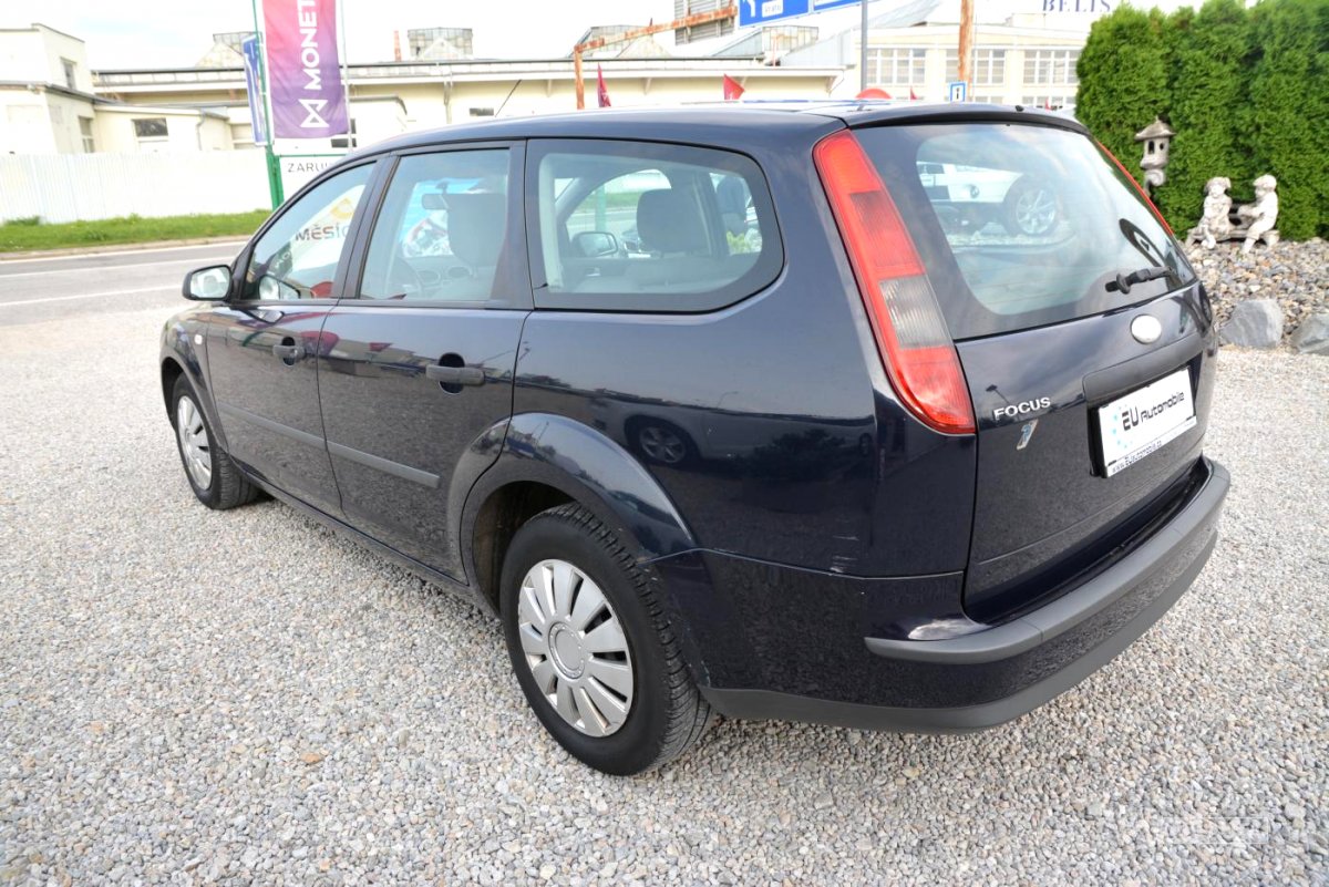 Ford Focus, 2005 - pohled č. 3