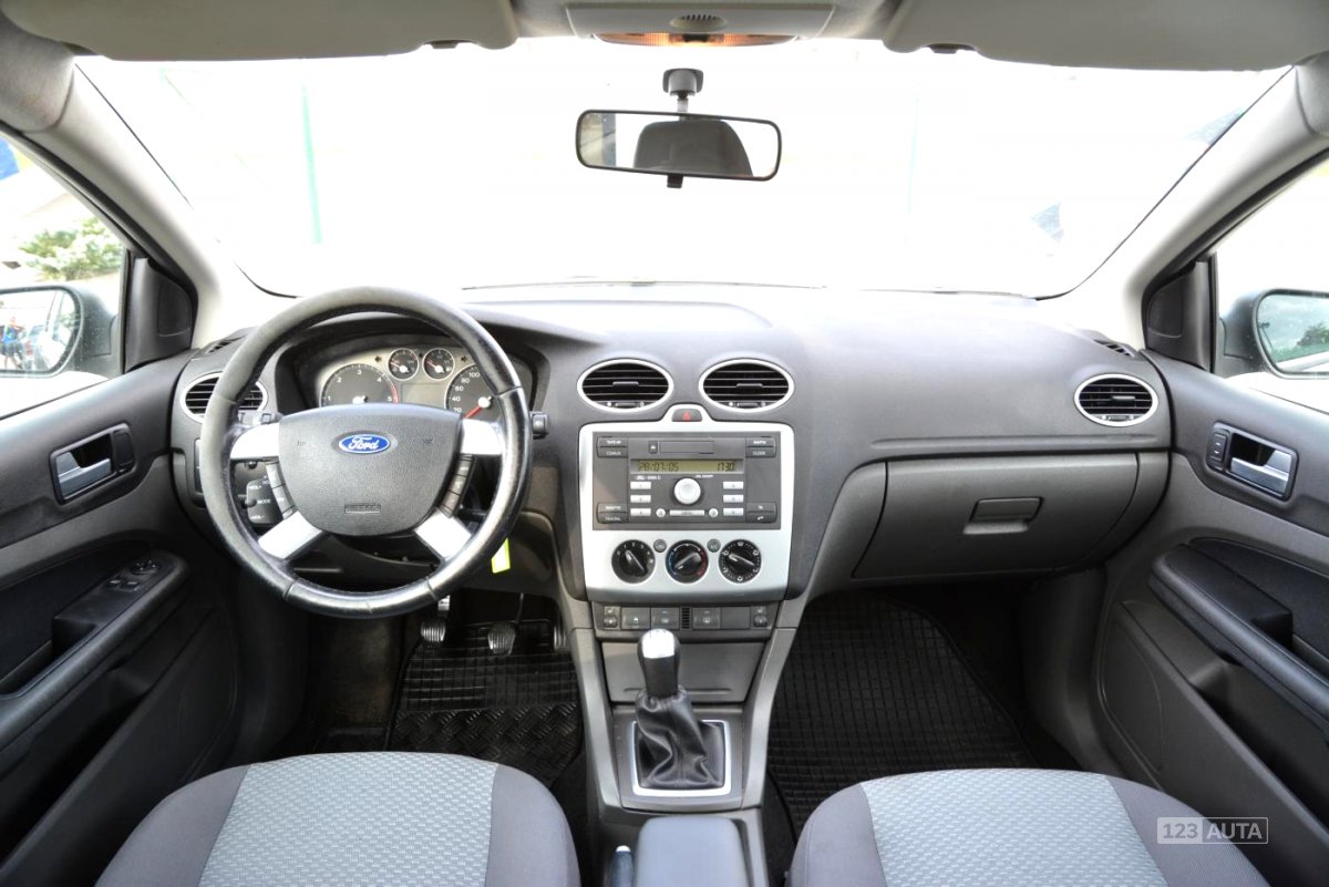 Ford Focus, 2005 - pohled č. 5