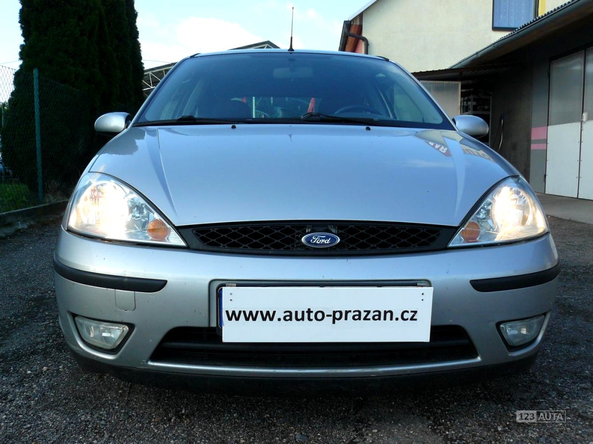 Ford Focus, 2004 - pohled č. 3