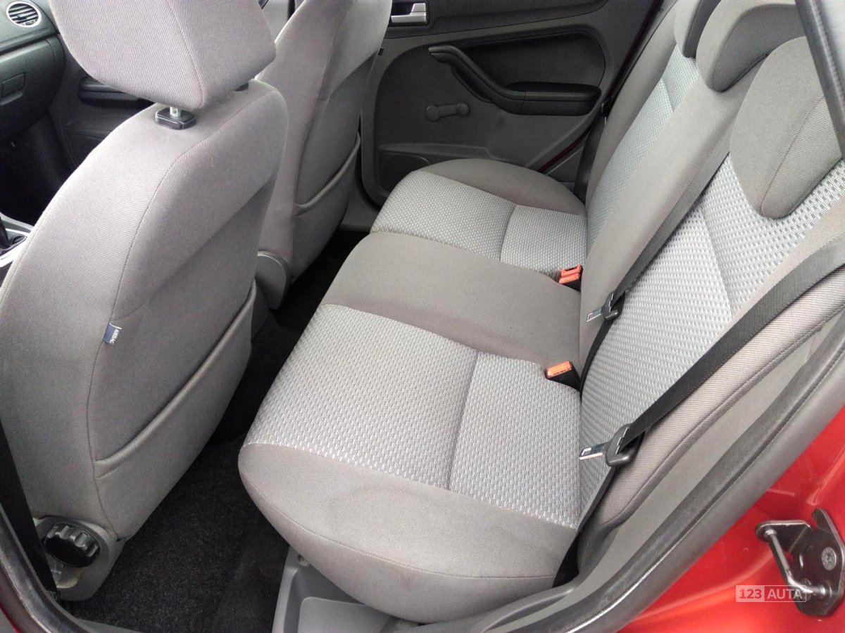 Ford Focus, 2007 - pohled č. 12