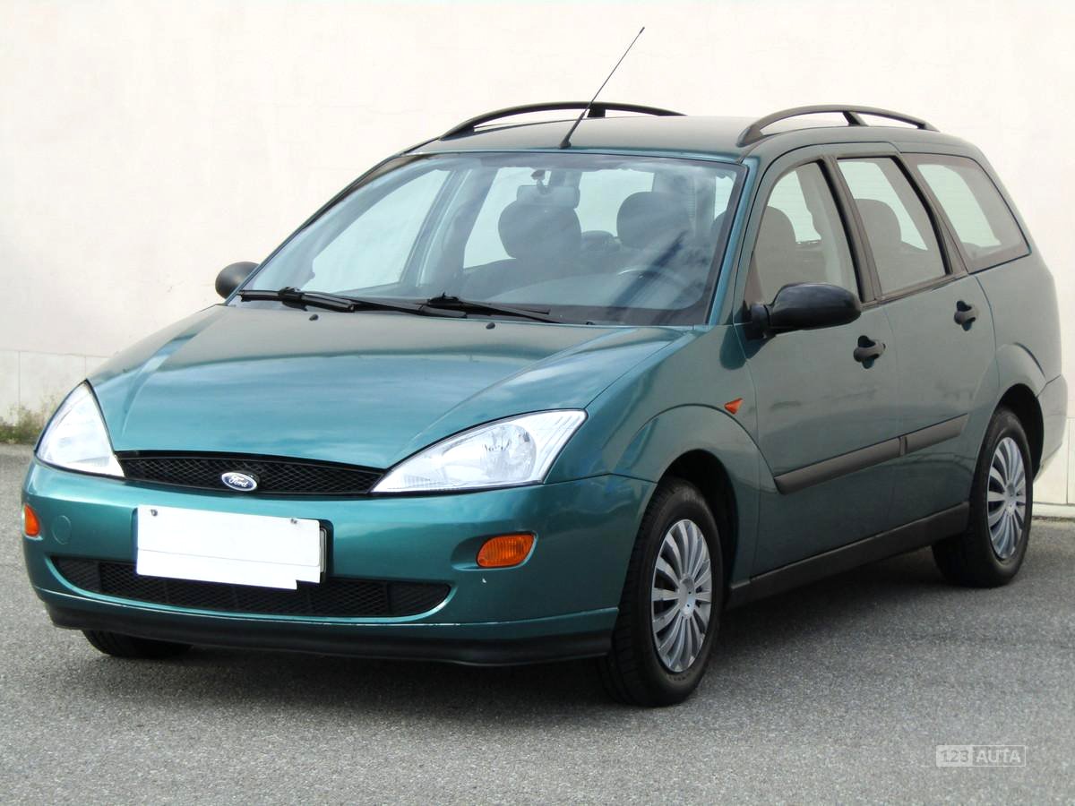 Ford Focus, 1999 - pohled č. 3