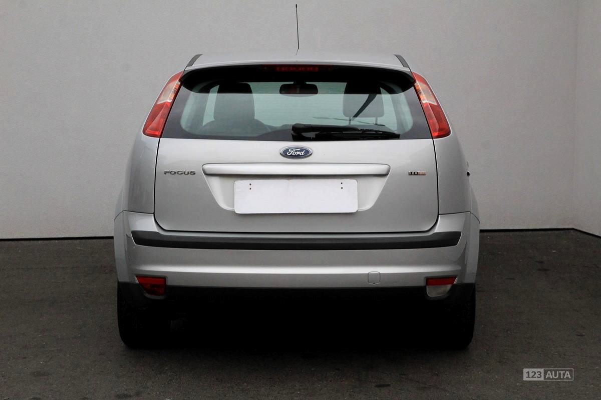 Ford Focus, 2005 - pohled č. 6