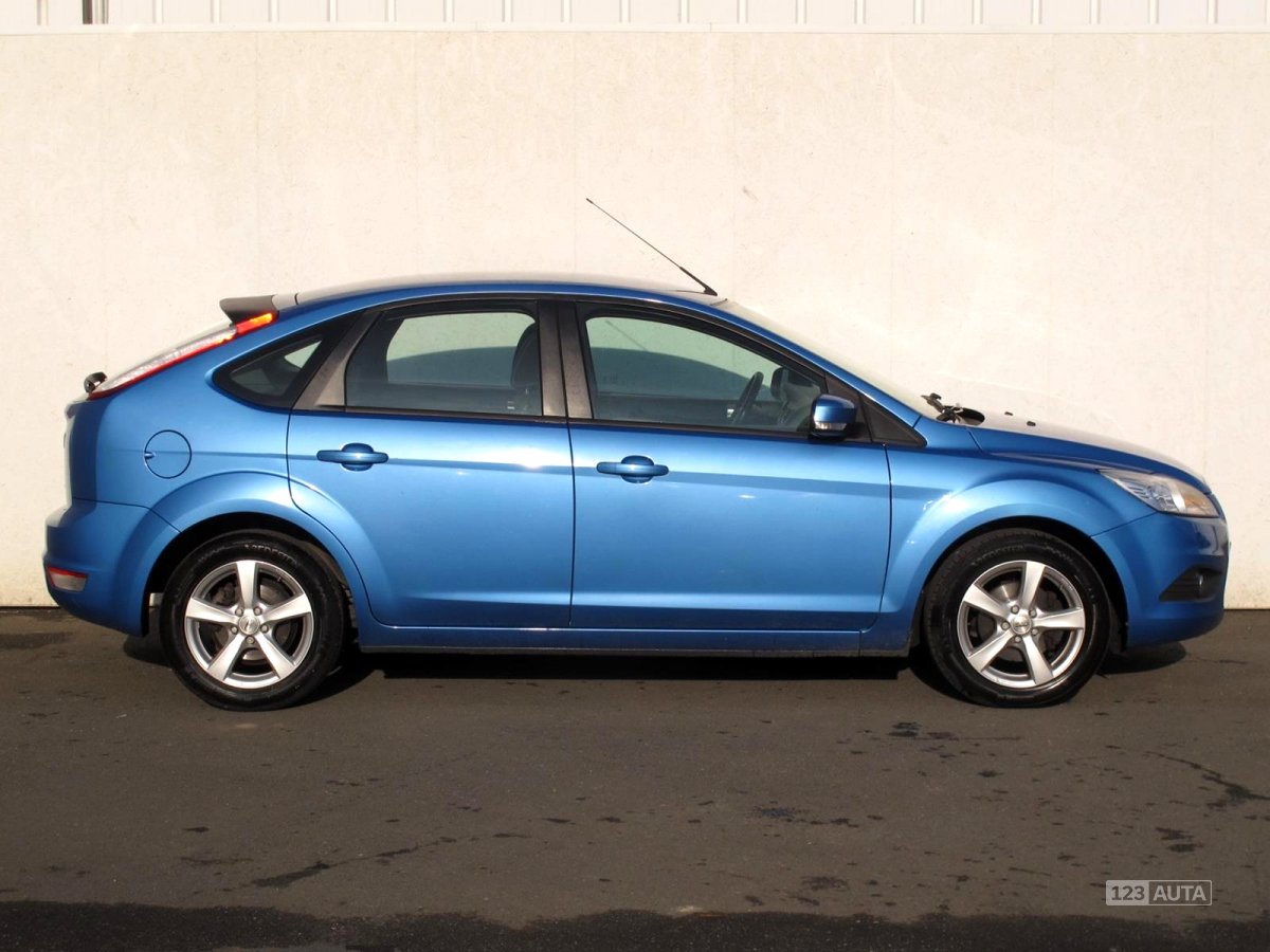 Ford Focus, 2010 - pohled č. 8