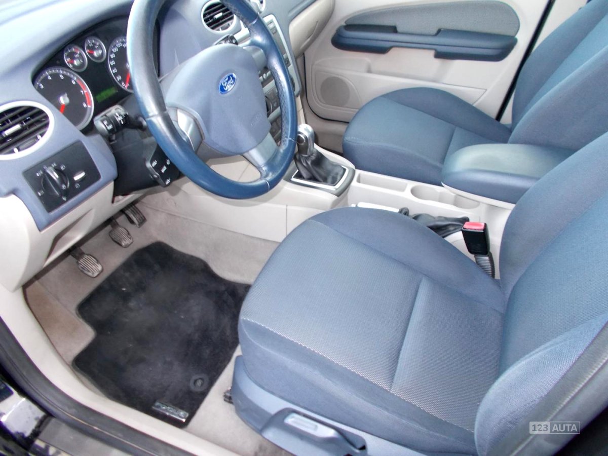 Ford Focus, 2006 - pohled č. 9