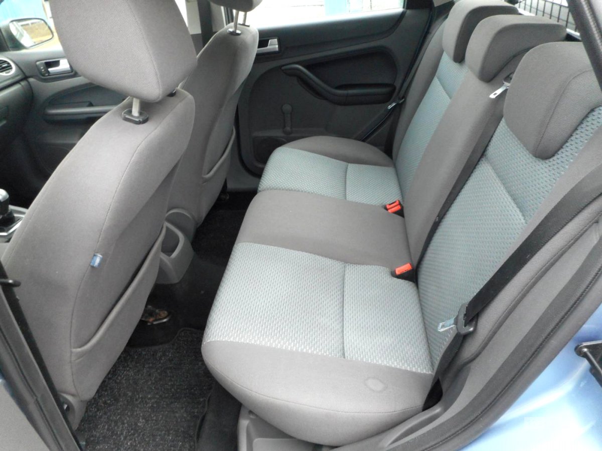 Ford Focus, 2006 - pohled č. 10