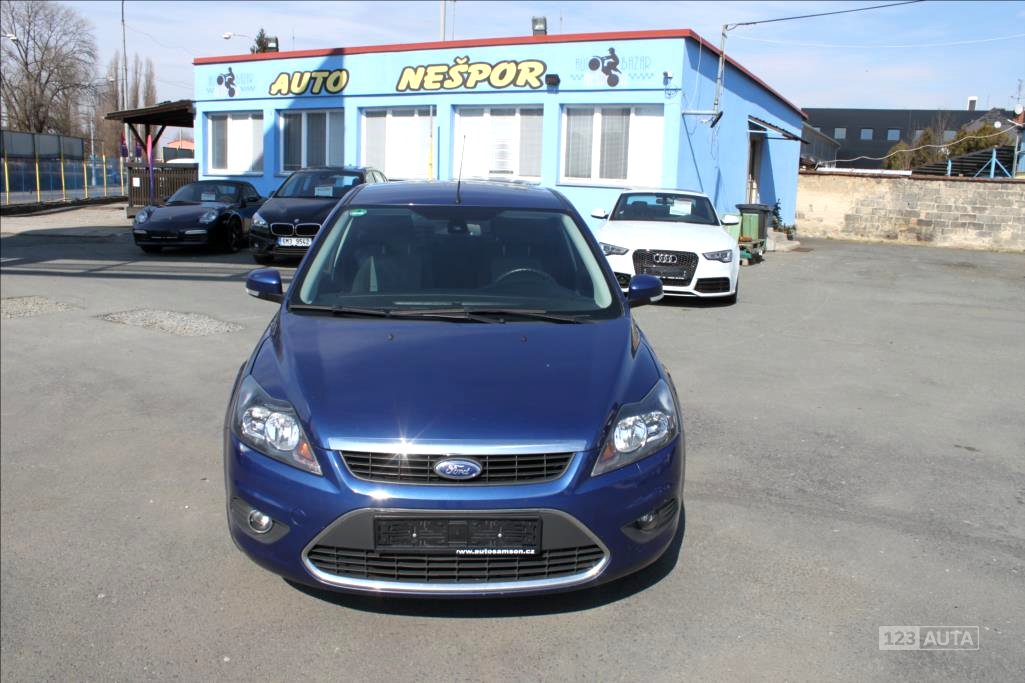 Ford Focus, 2010 - pohled č. 2