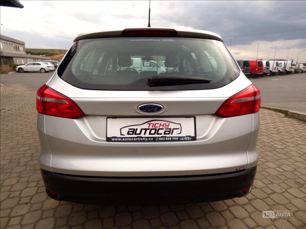 Ford Focus, 2015 - pohled č. 4