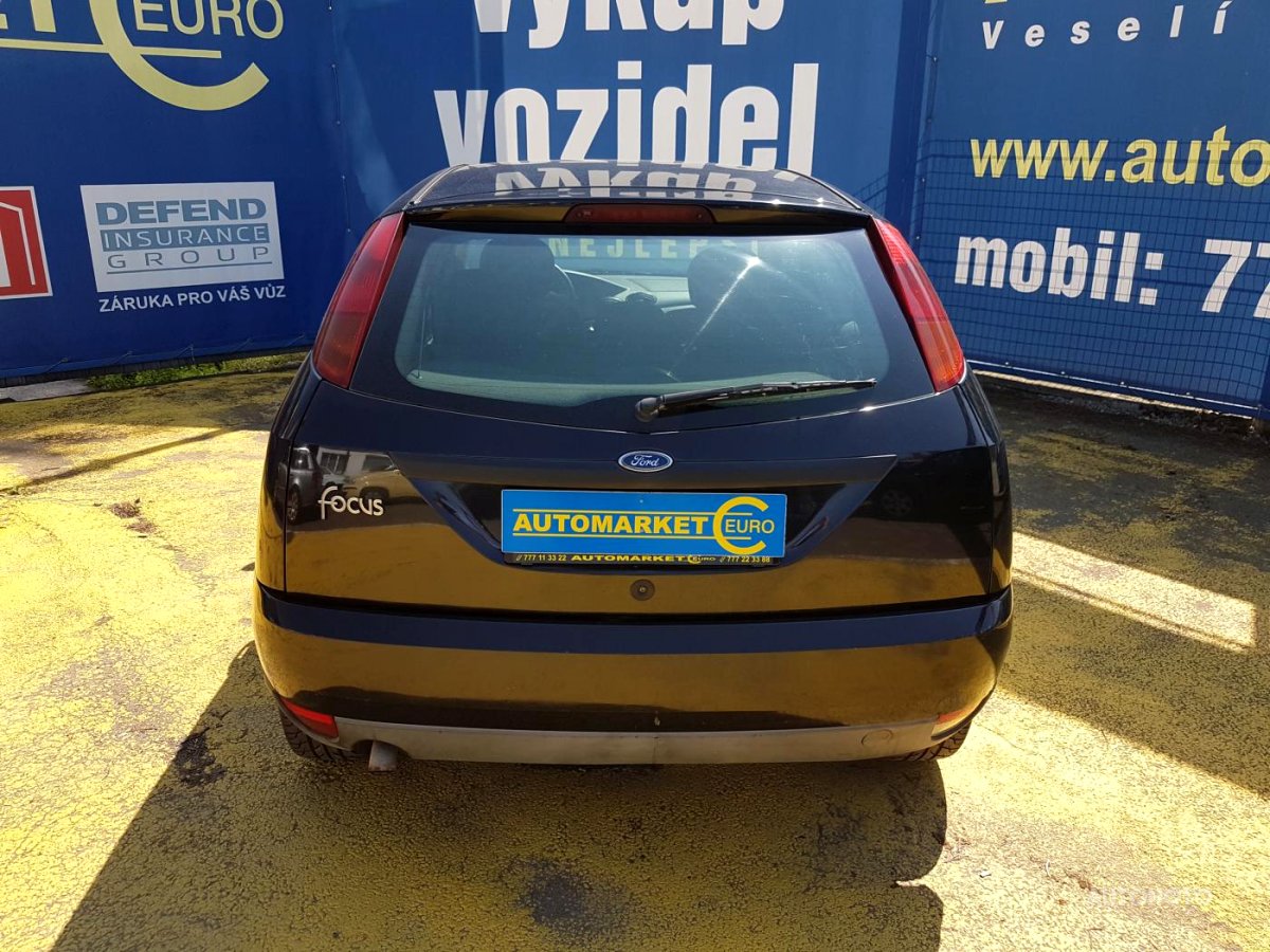 Ford Focus, 2001 - pohled č. 5