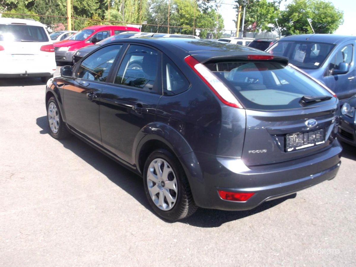 Ford Focus, 2009 - pohled č. 4