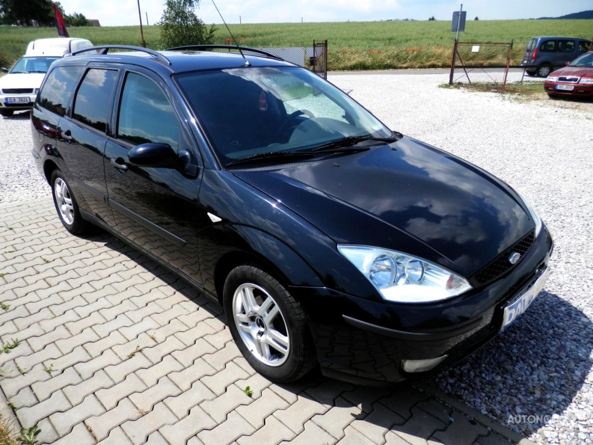 Ford Focus, 2003 - celkový pohled