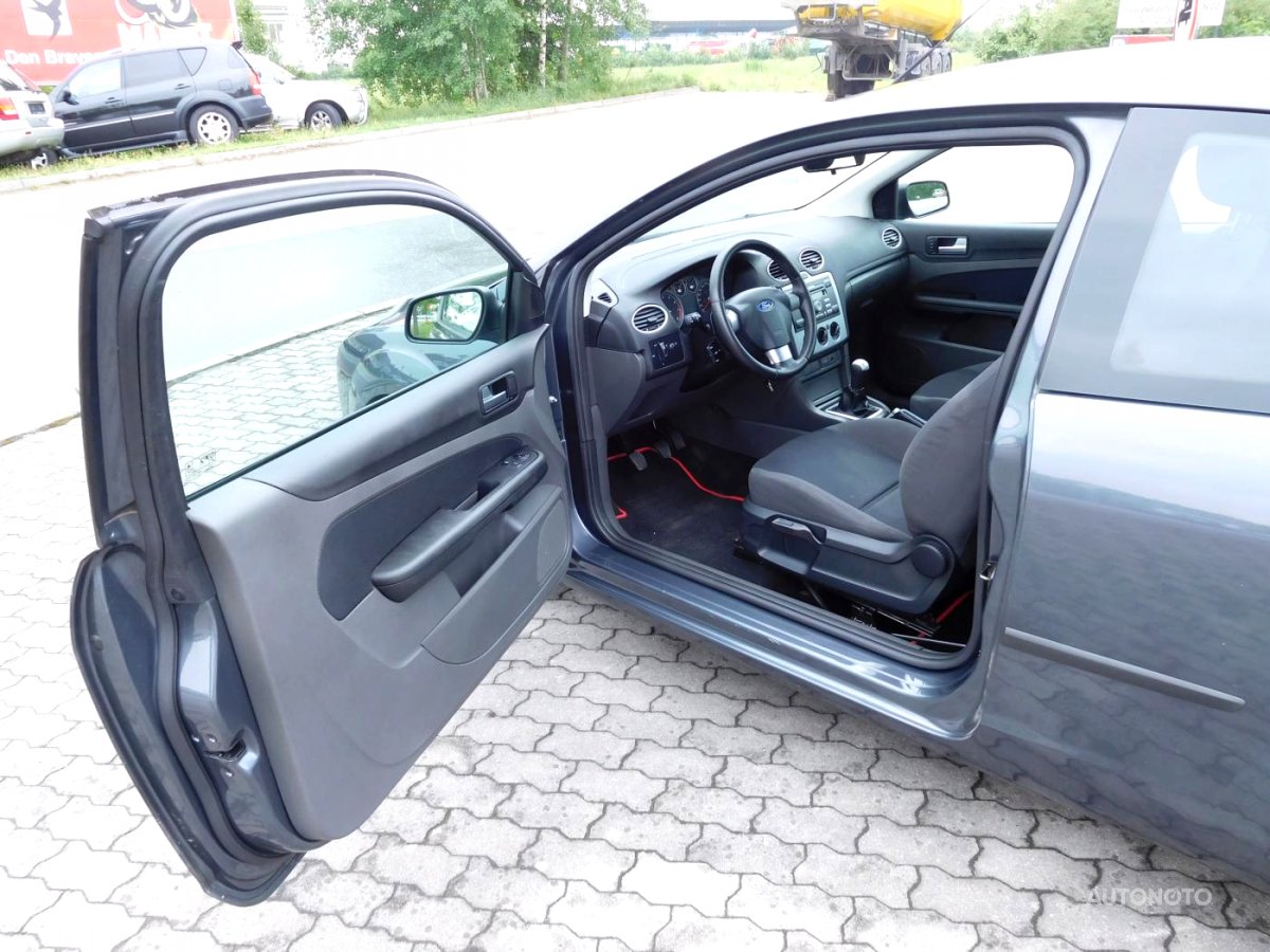 Ford Focus, 2006 - pohled č. 9