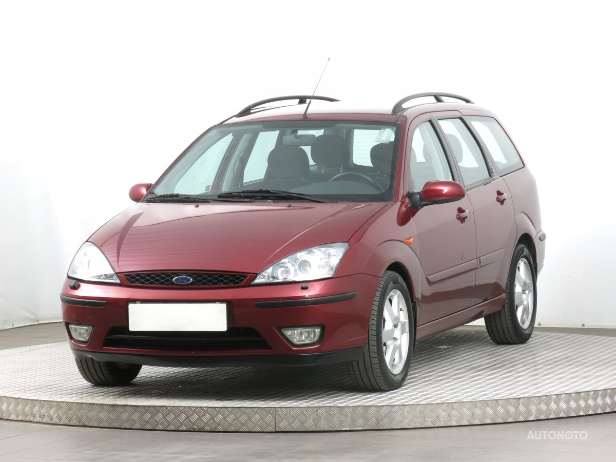 Ford Focus, 2003 - pohled č. 3