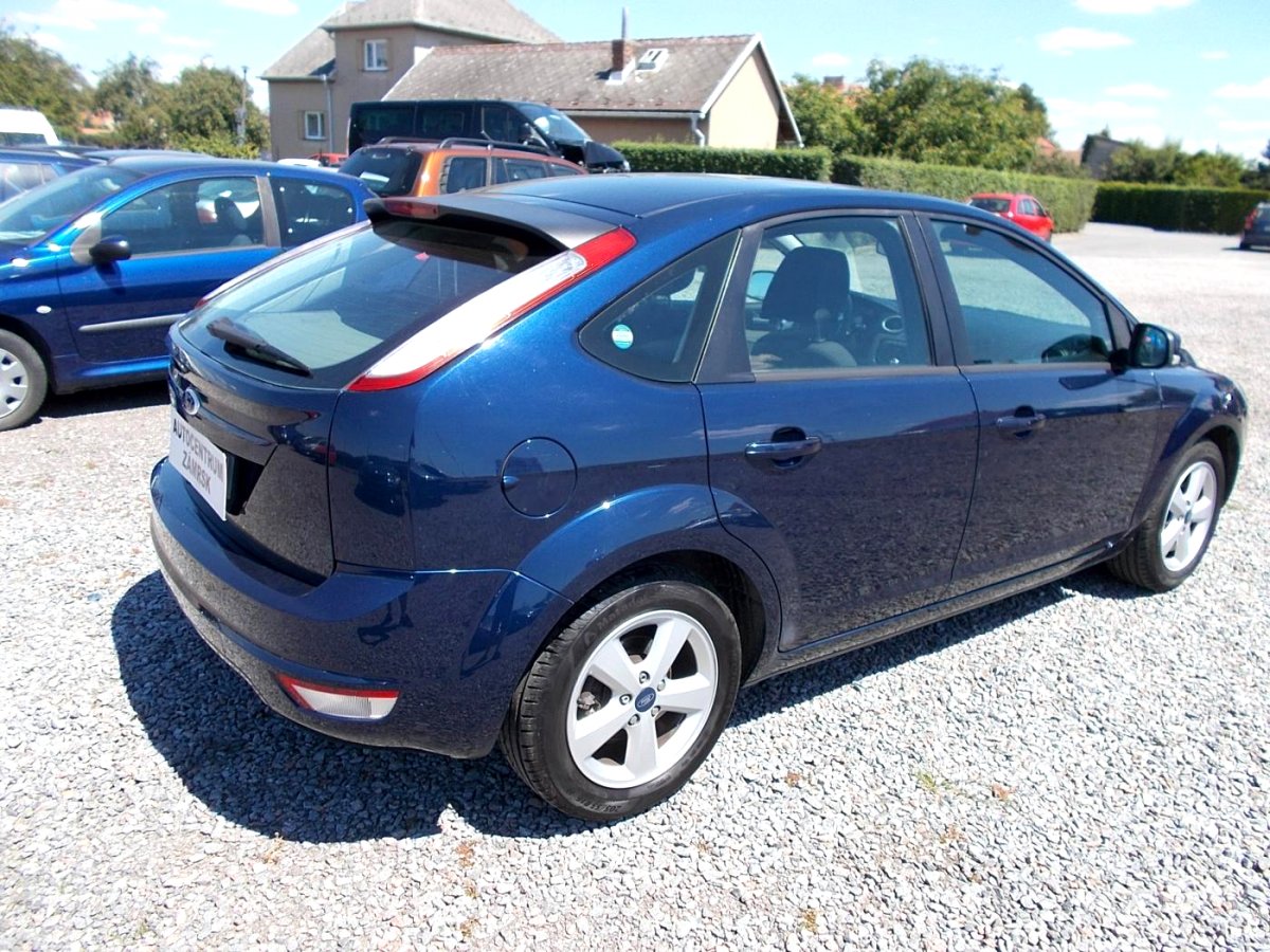 Ford Focus, 2010 - pohled č. 8