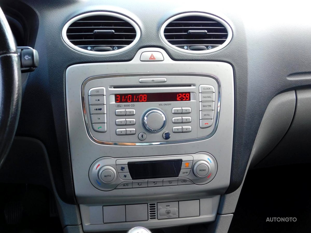 Ford Focus, 2008 - pohled č. 9