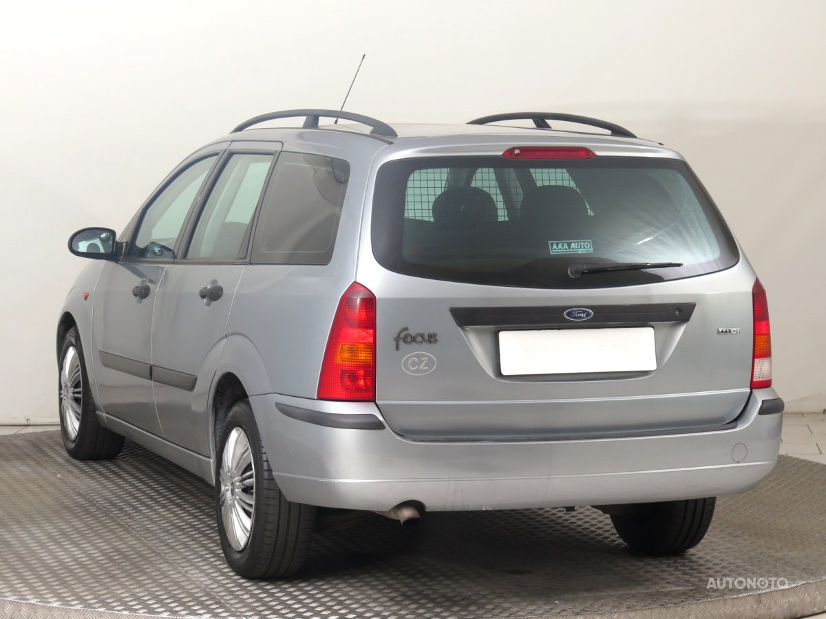 Ford Focus, 2004 - pohled č. 5