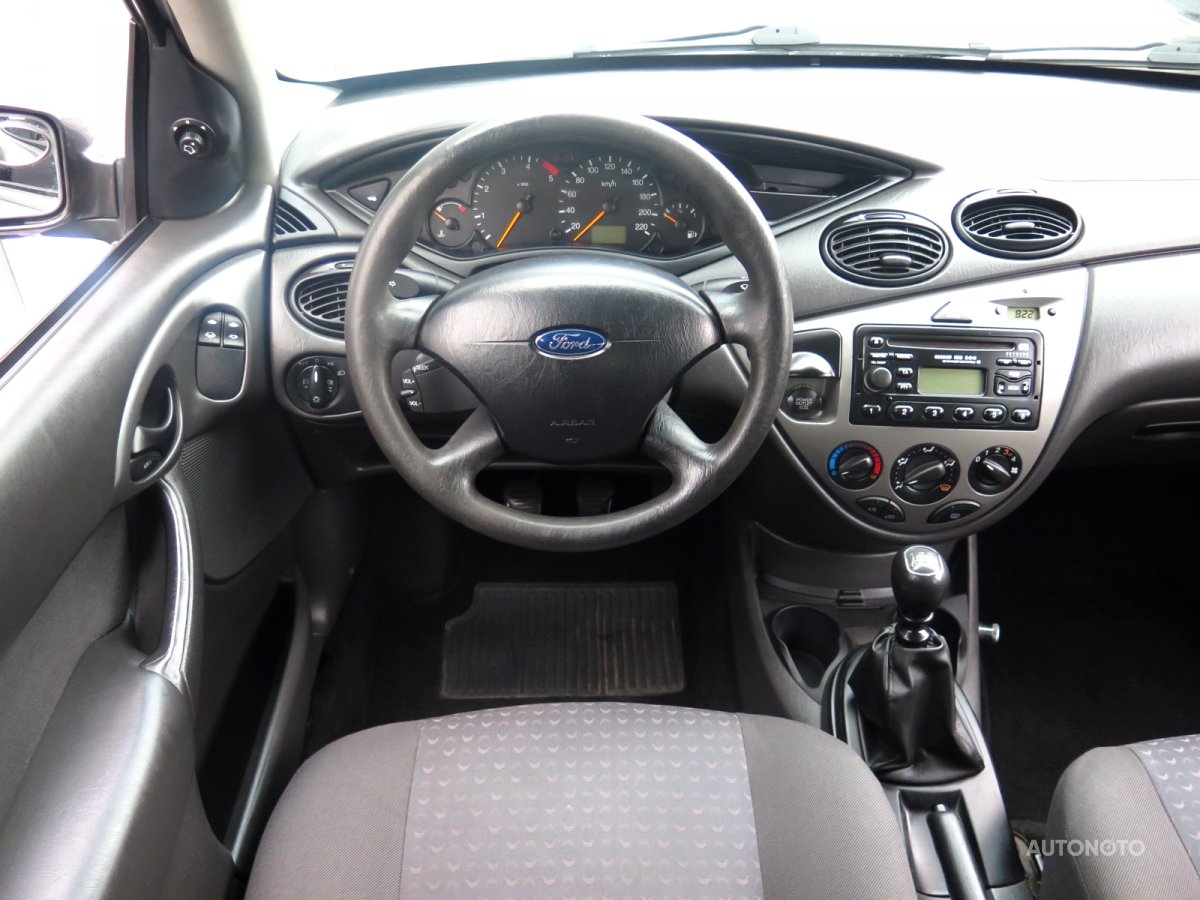 Ford Focus, 2004 - pohled č. 9