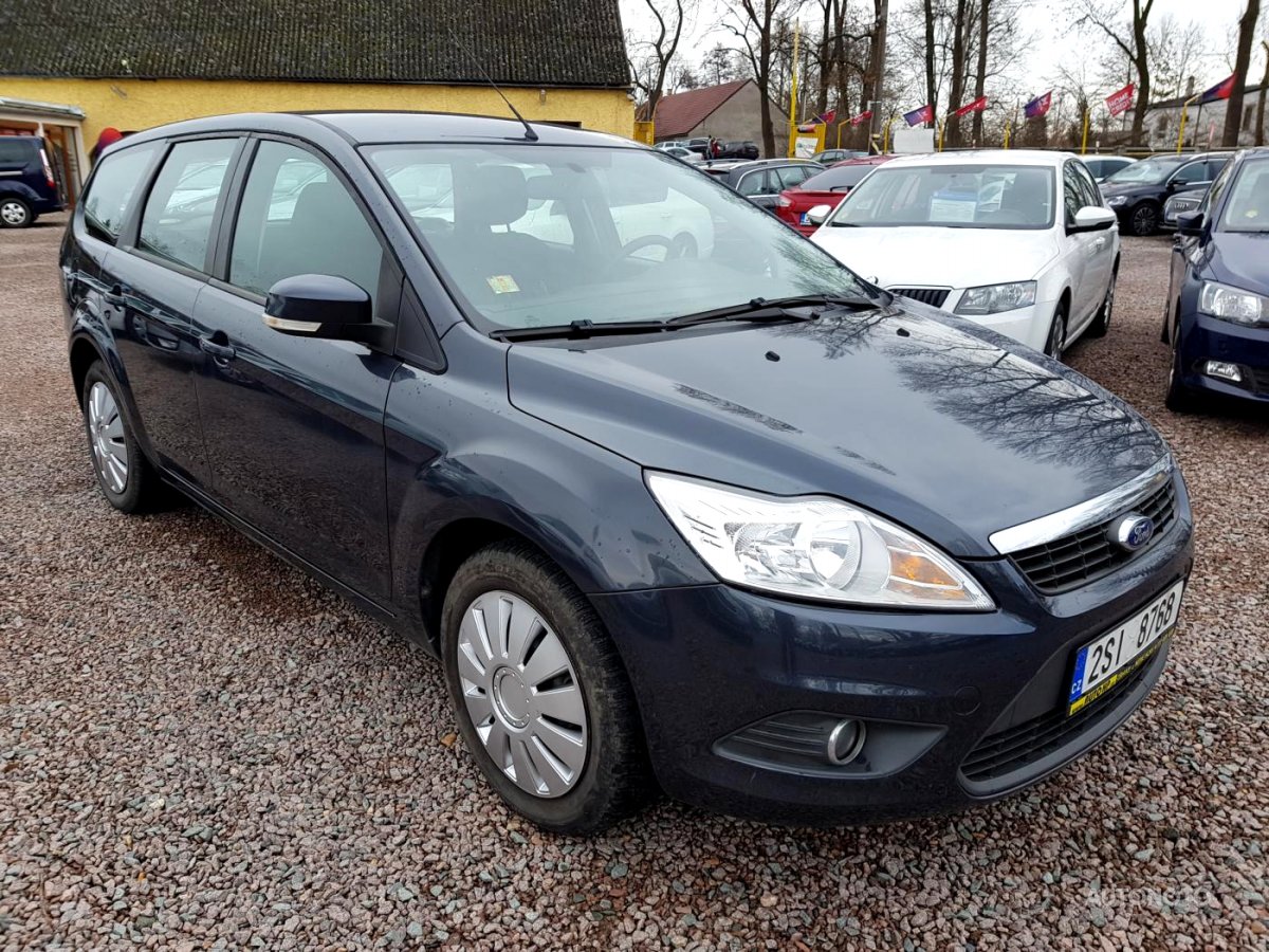 Ford Focus, 2009 - pohled č. 3