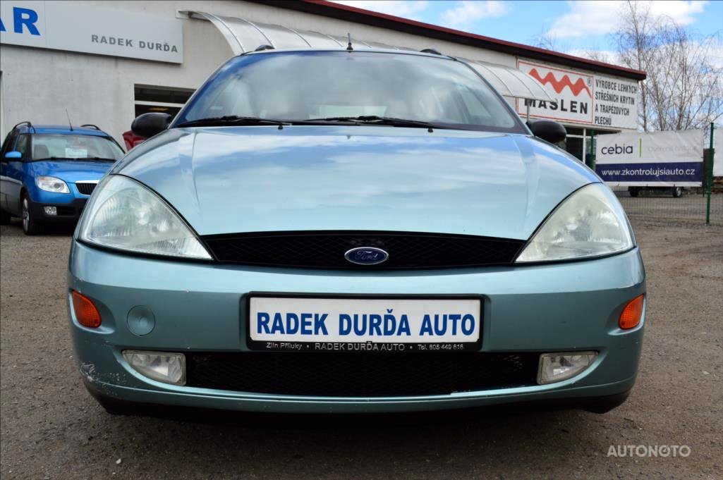 Ford Focus, 1999 - pohled č. 2