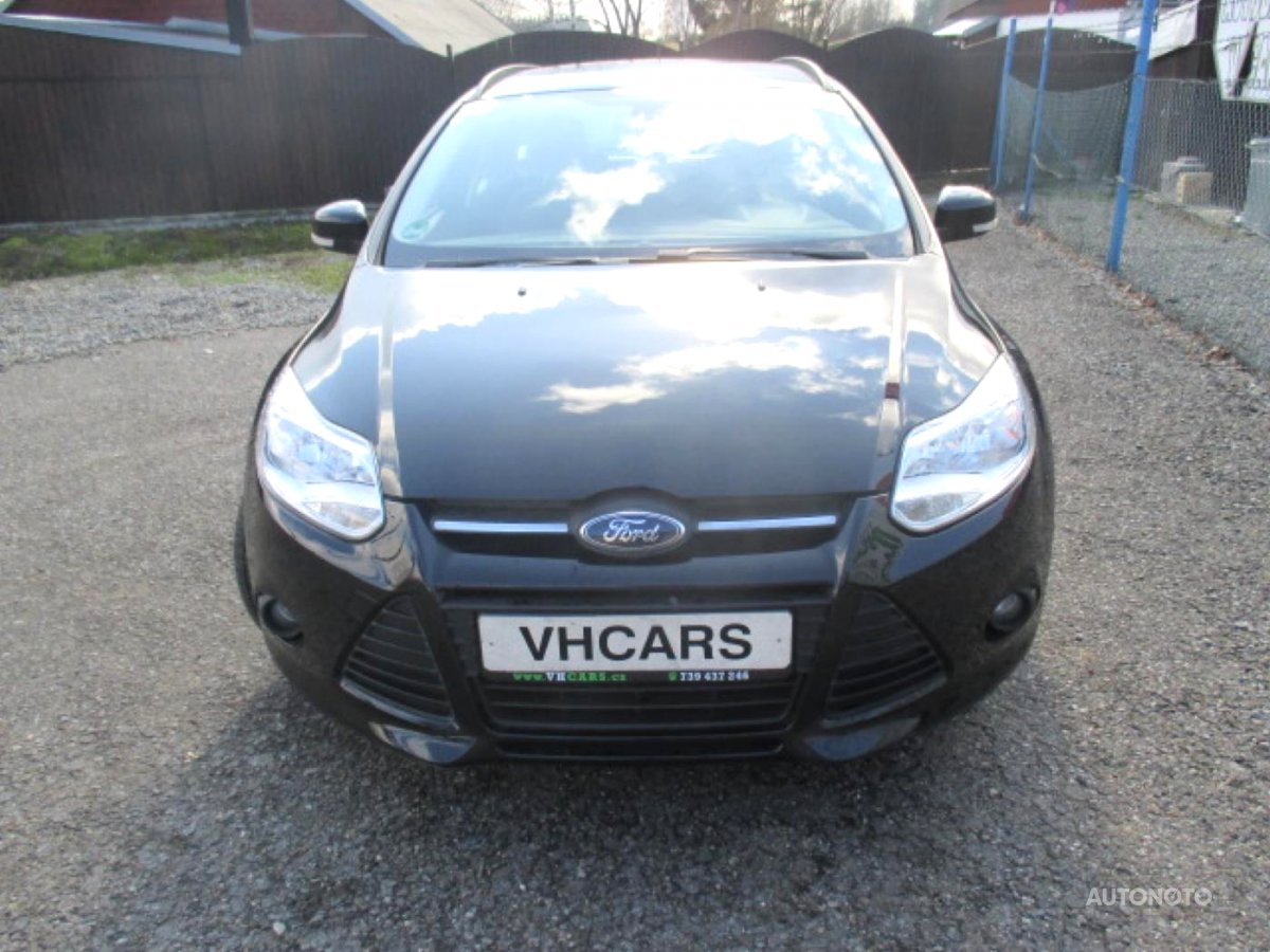 Ford Focus, 2012 - pohled č. 3