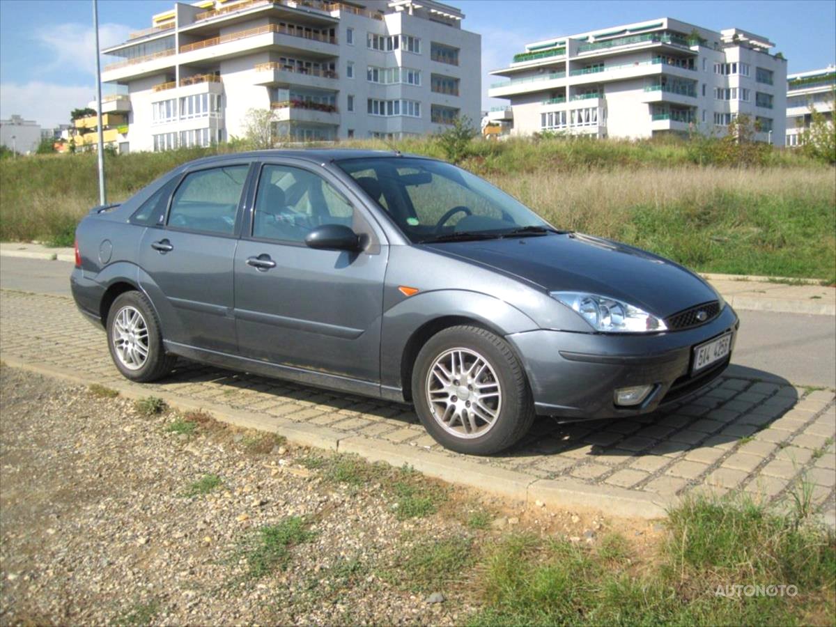 Ford Focus, 2002 - celkový pohled