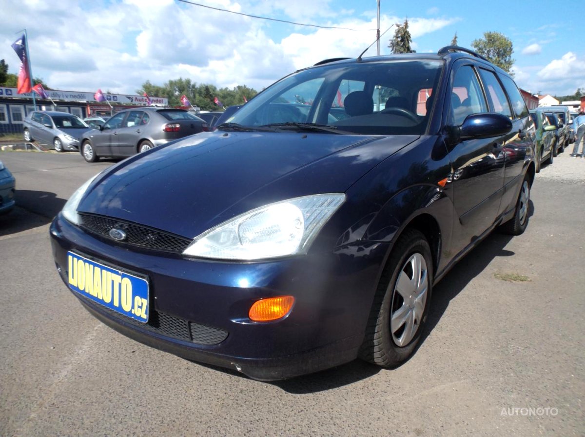 Ford Focus, 2001 - celkový pohled