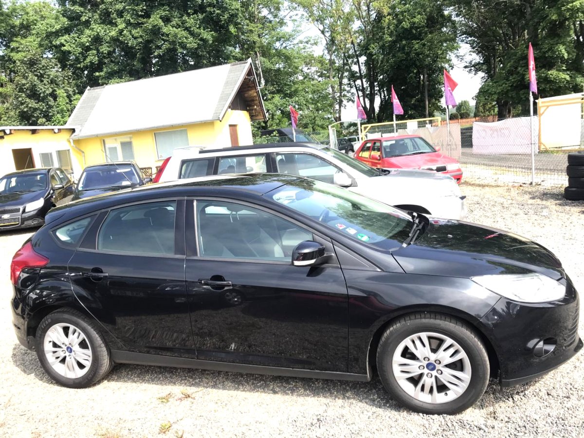 Ford Focus, 2012 - pohled č. 3