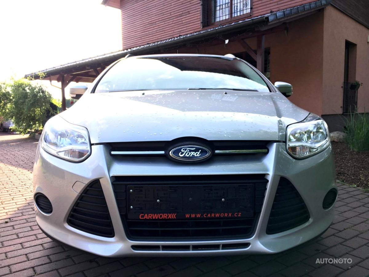 Ford Focus, 2012 - pohled č. 2