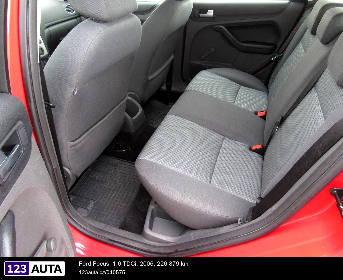 Ford Focus, 2006 - pohled č. 15